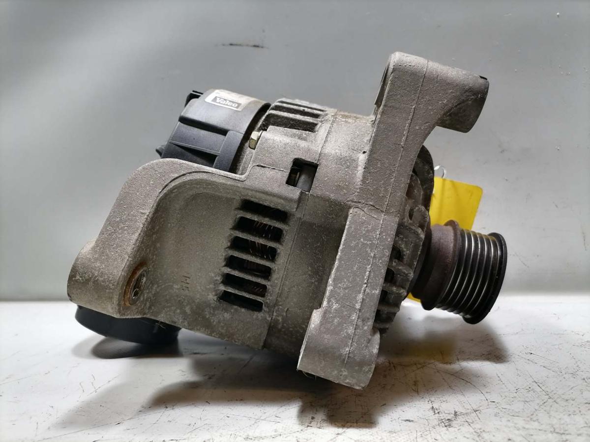 BMW 3er E46 Bj.2000 original Lichtmaschine Generator 2.5 125kw